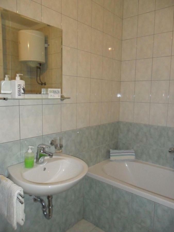 Apartment Ivan Trogir Buitenkant foto